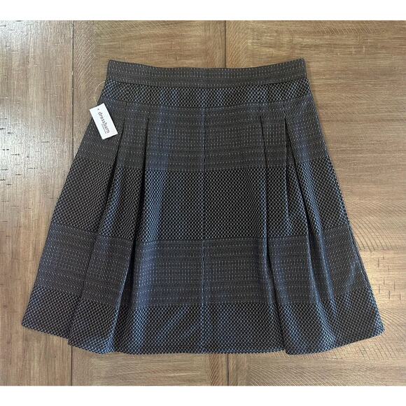 NWT Dressbarn Pleated Gray Geomteric Print Full A Line Skirt Women’s Size Medium - Picture 7 of 8